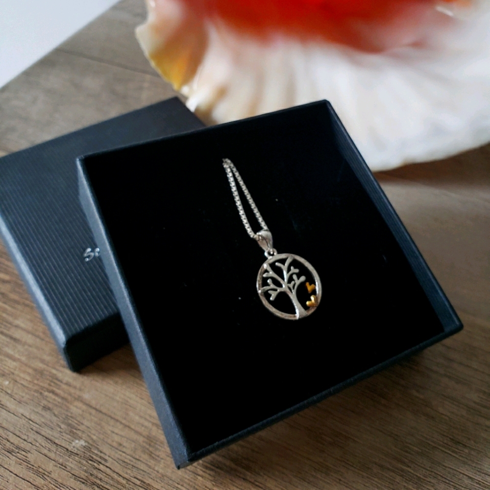 FREE Tree & Love Necklace
